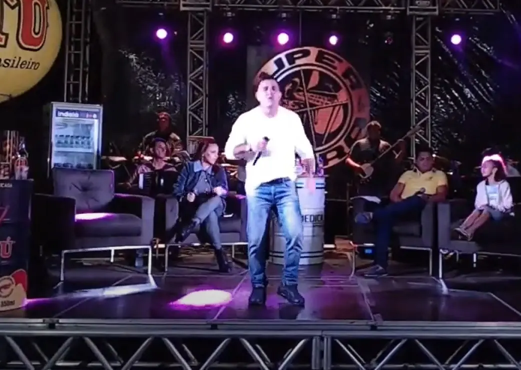 Em agosto do ano passado, cantor participou de live com outros ex-integrantes da Nnoda de Caju