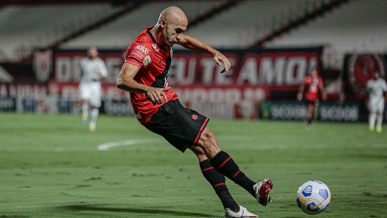 Atlético-GO x Athletico-PR