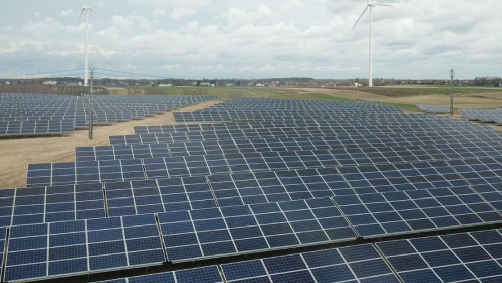 A Qair possui diversos parques solares, um deles na Polônia