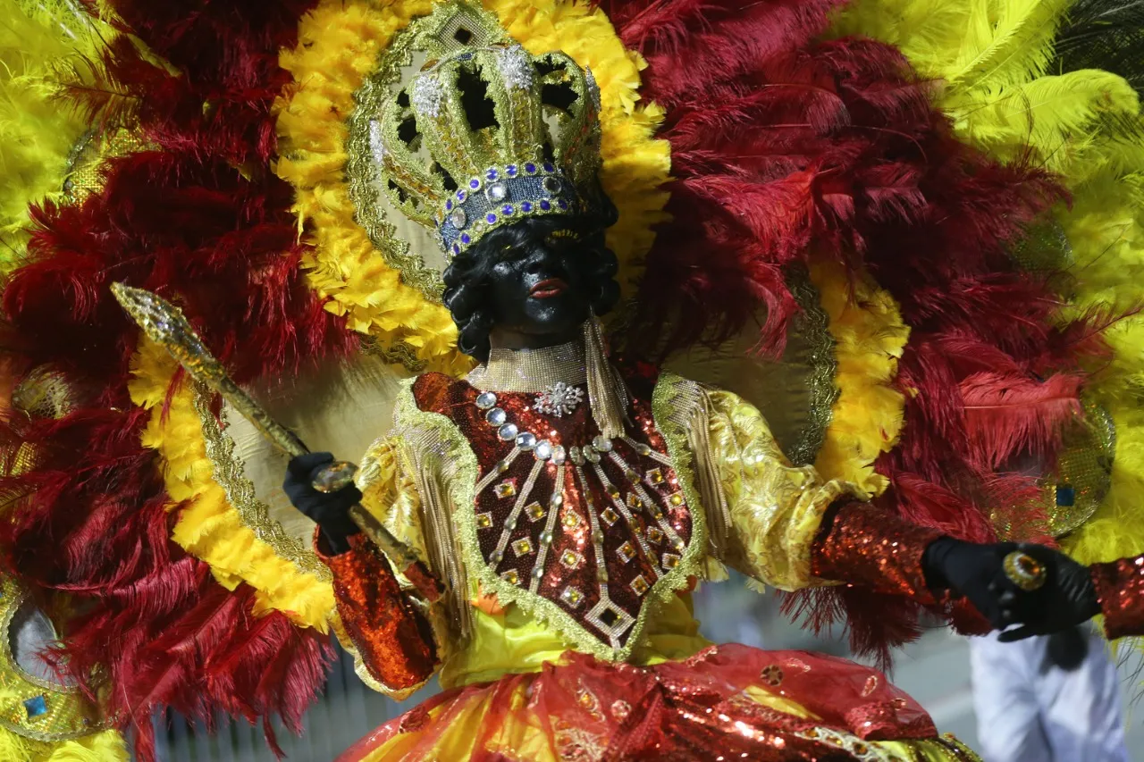 Dentre as várias manifestações existentes no Nordeste, o Maracatu “se coloca em posição de resistência”