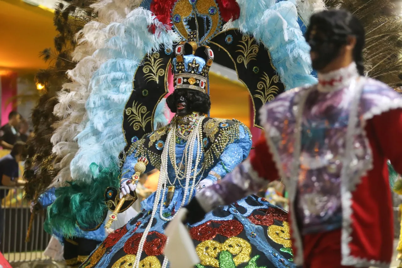 O Maracatu se contrapõe à ideologia do embranquecimento presente por várias décadas no Nordeste
