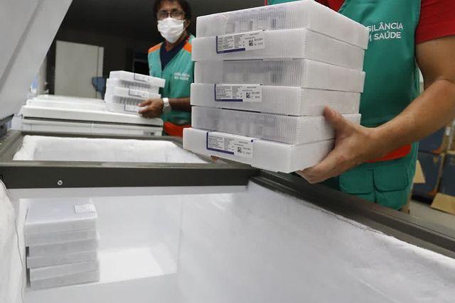 Lote de vacinas da Pfizer no Ceará