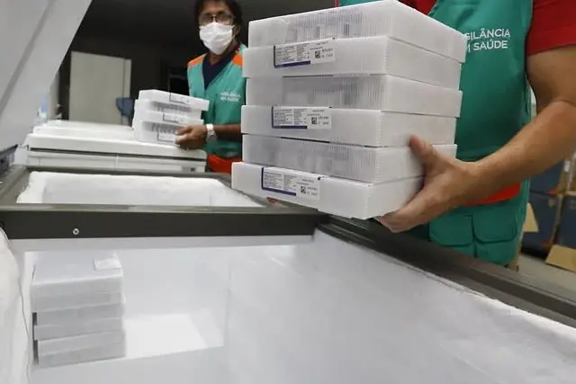 Lote de vacinas da Pfizer no Ceará
