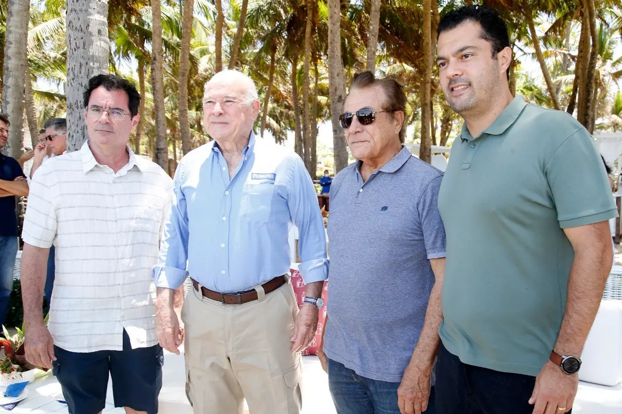 Foto 5 Paulo Menezes, Guilhermo Condomi, Ivon Levy e Felipe Lima