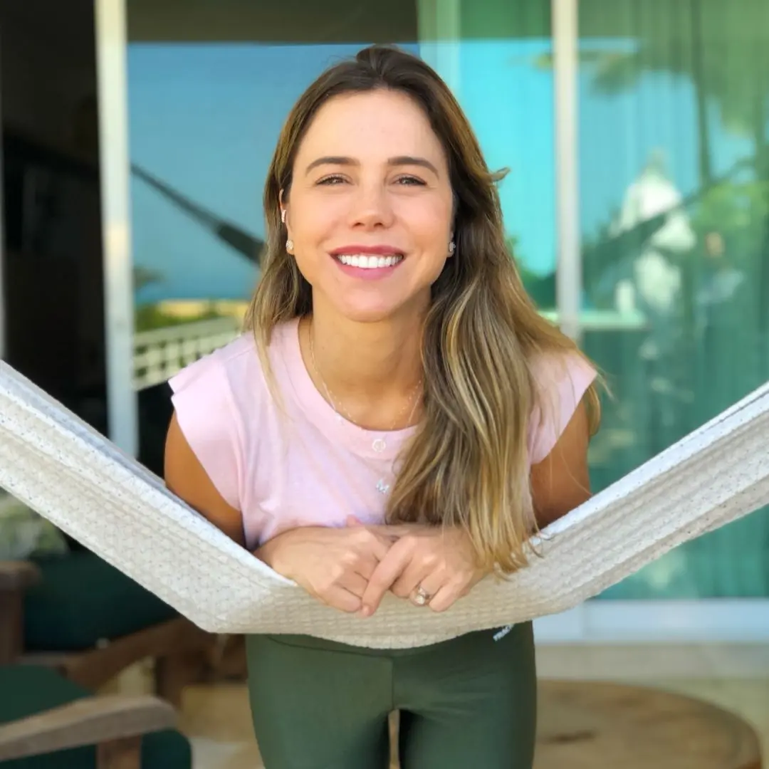 “Lembrando que o corpo perfeito não é aquele da modelo, nem da blogueira fitness, mas sim, um corpo onde tudo funciona em harmonia, todas as funções e órgãos, inclusive o cérebro.”