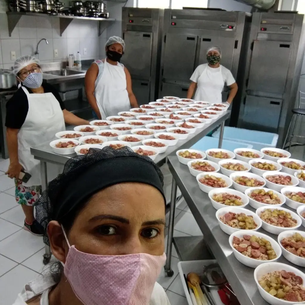 doação marmitas Fortaleza