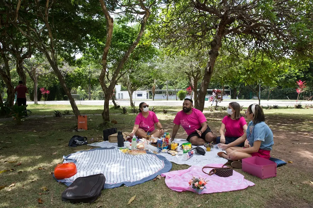 Para além do piquenique, outros espaços chamam a atenção de crianças e familiares, que ocupam o lugar com assiduidade