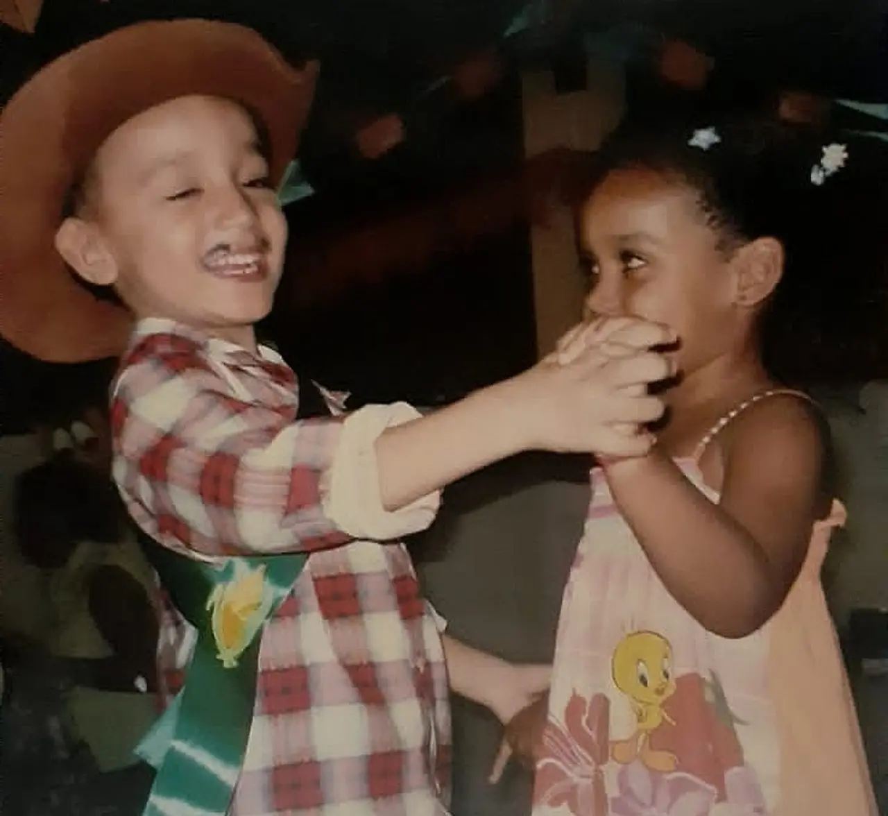 João Gomes dançando forró