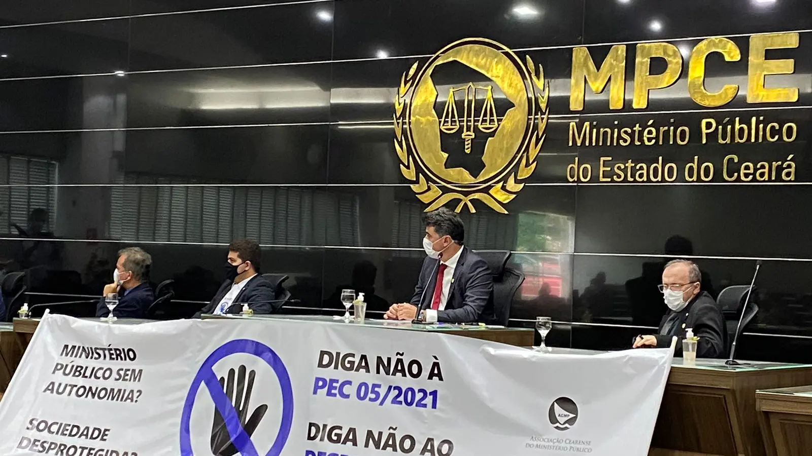 capa da noticia