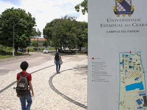 Fachada da Universidade Estadual do Ceará (Uece)