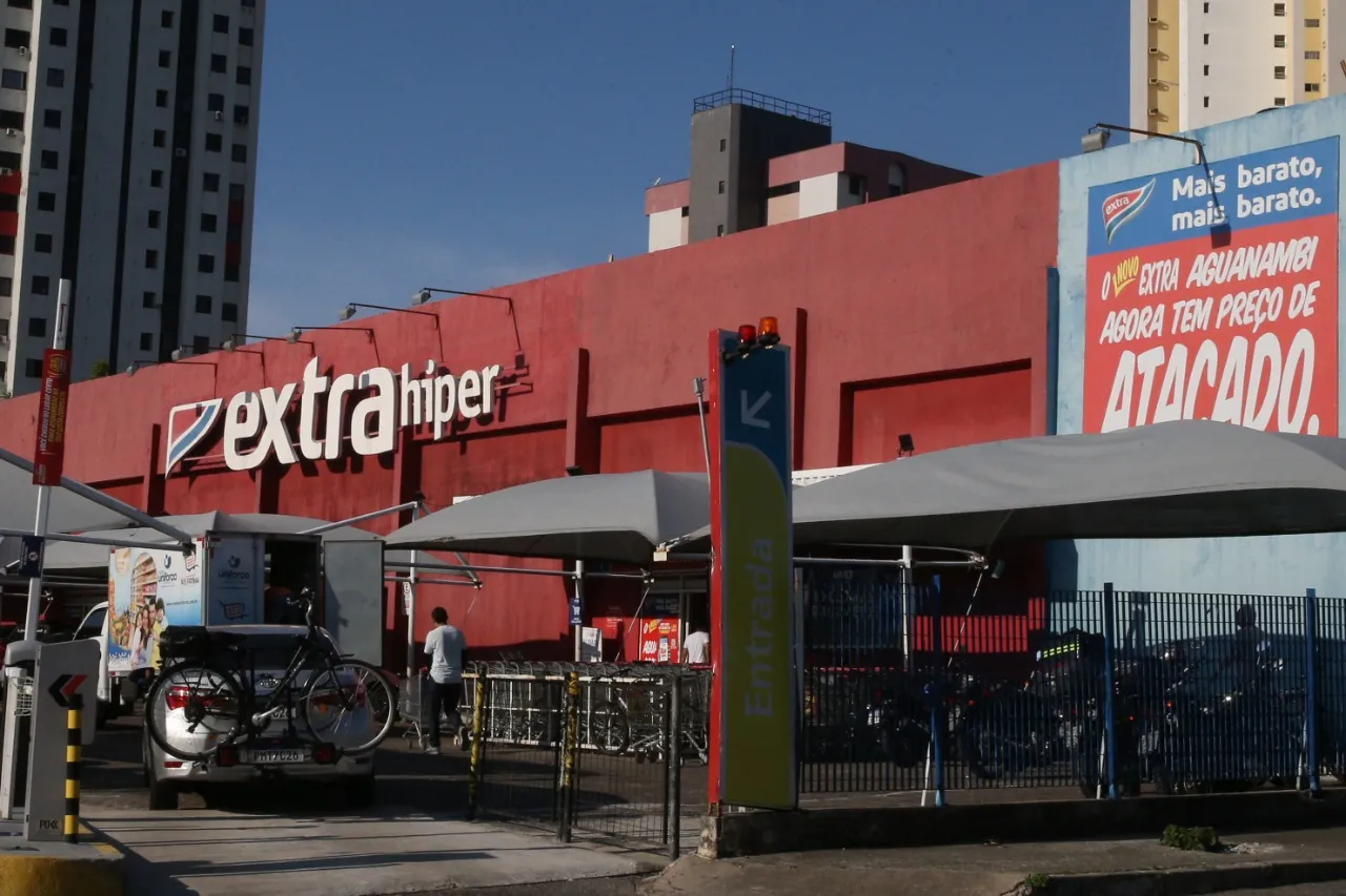 Loja do Extra Hipermercado na Av. Aguanambi, em Fortaleza