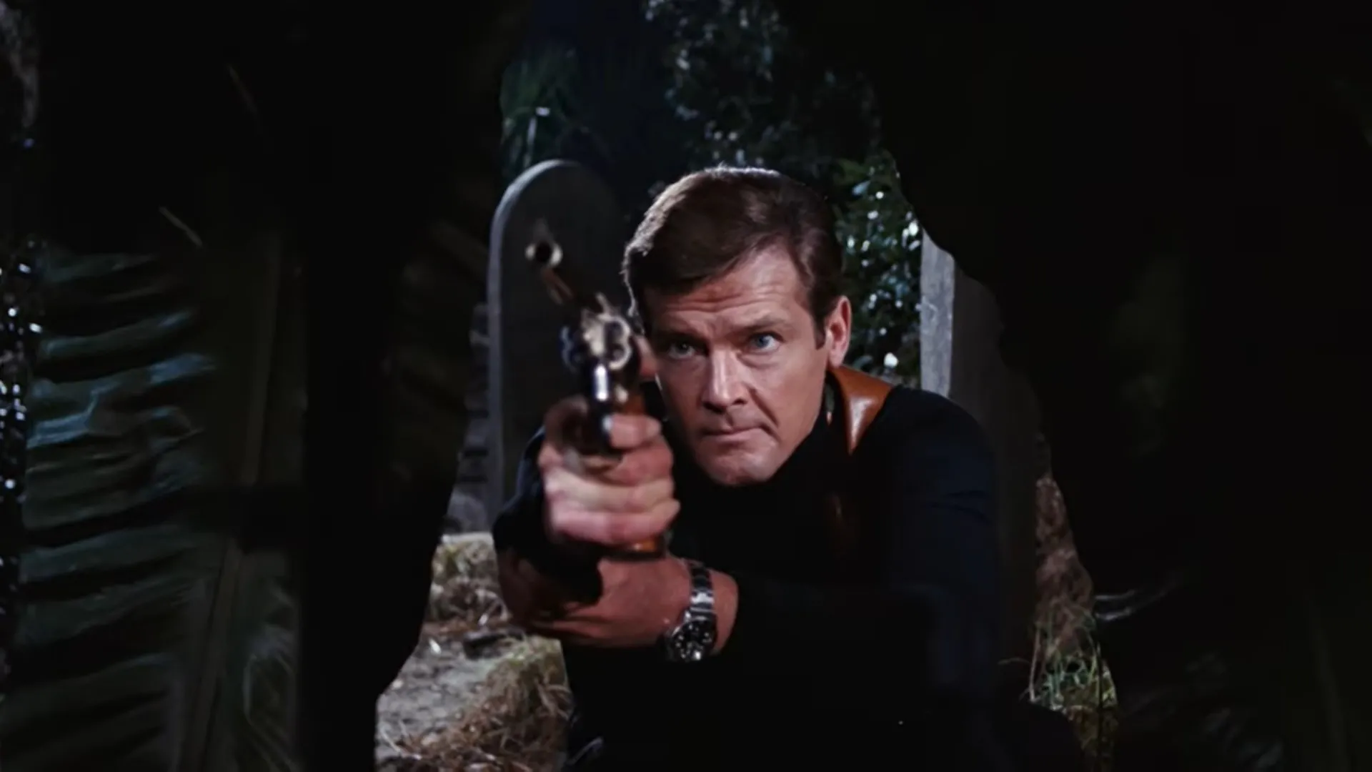 Roger Moore fez sete filmes da franquia 007