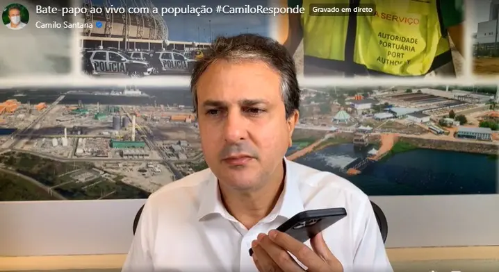 Governador falando em live