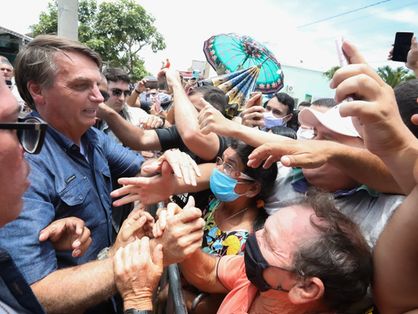 Aglomeração provocada pelo presidente no Ceará aparece como evidência contra ele