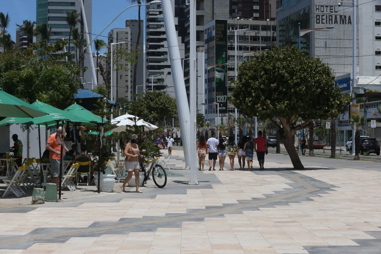 Requalificação da Beira Mar de Fortaleza atrai moradores e turistas