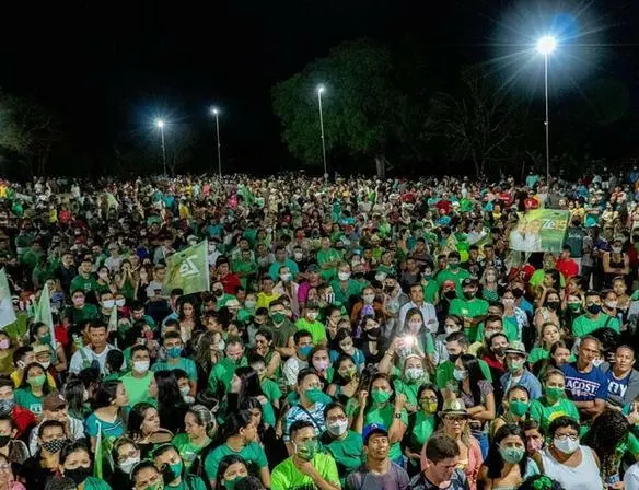 Aglomeração em campanha