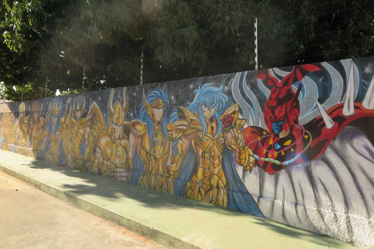 O muro com os personagens tem 150 metros de comprimento