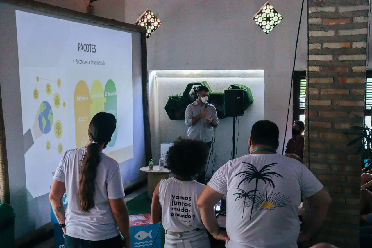 Apresentação de aplicativos para gestores do setor público, privado e comunidade no Demo Day