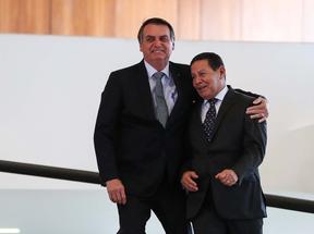 Presidente Jair Bolsonaro e do vice Hamilton Mourão