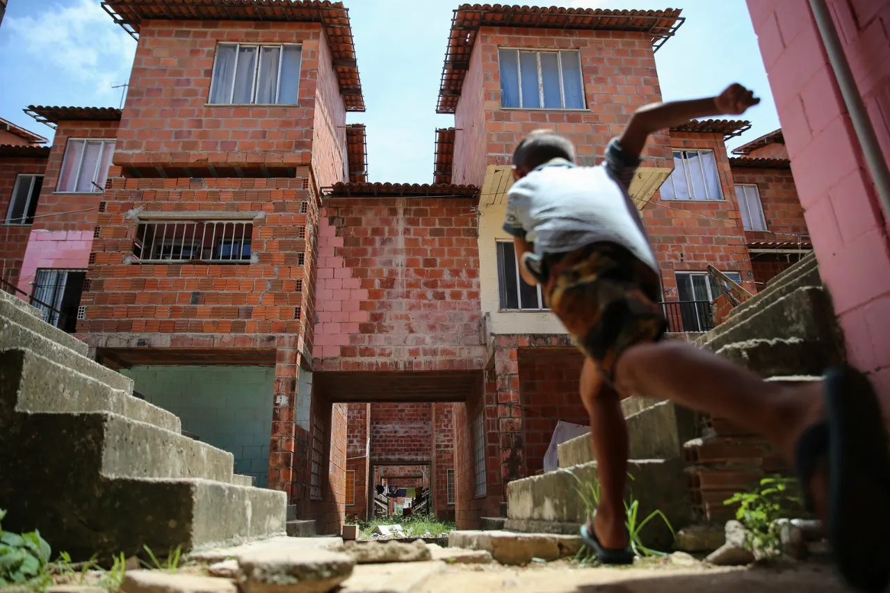 A fala comum entre especialistas é que a violência sofrida na infância se reflete durante toda a vida e pode gerar um ciclo vicioso de agressões