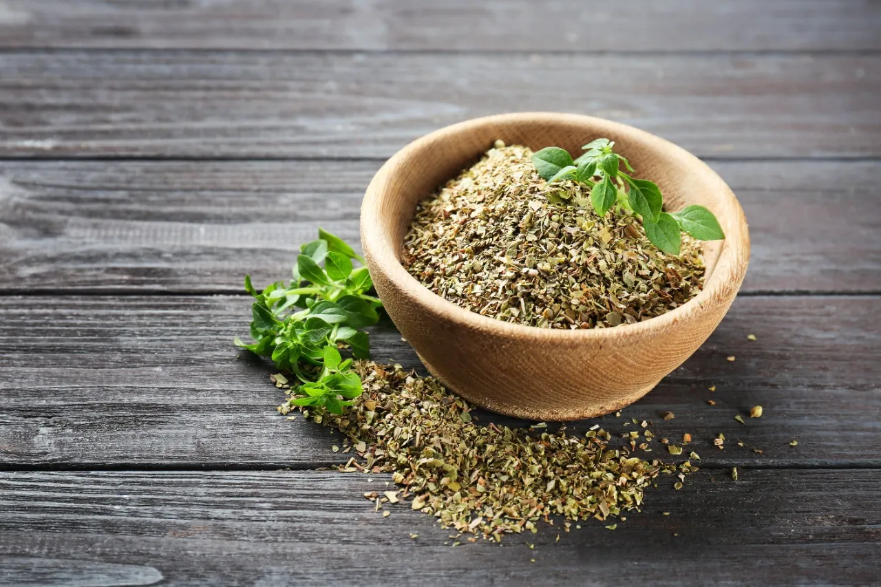 A versão fresca das folhas é ideal para o preparo da infusão