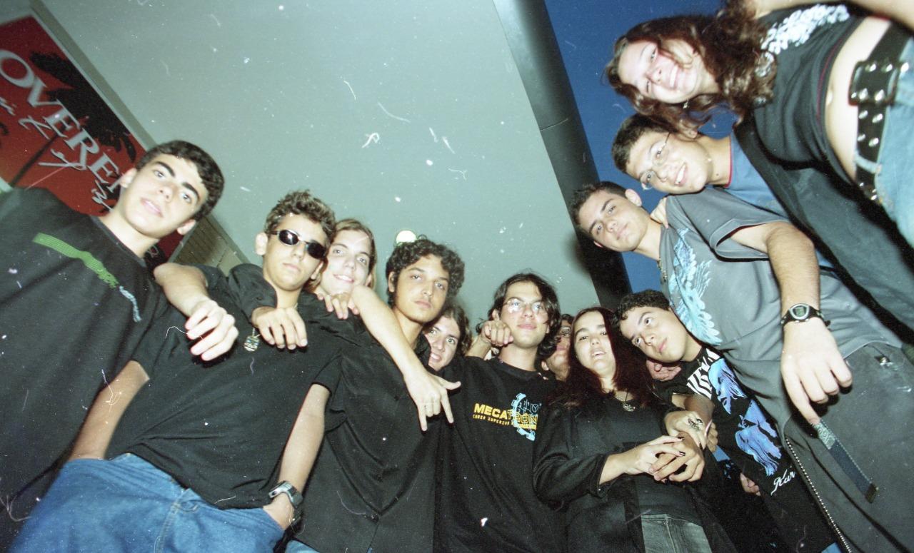 Turma do rock reunida em 2004