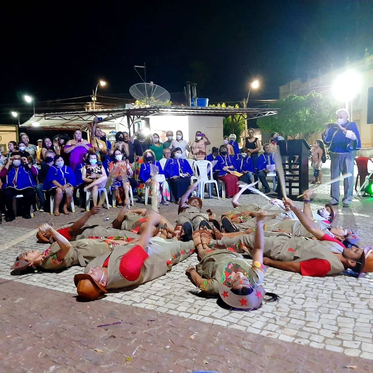 Os brincantes se reuniam nas festas religiosas, quermesses ou pela simples vontade de brincar