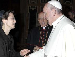 Papa nomeia Raffaella Petrini à frente do Governatorato, a primeira mulher da história
