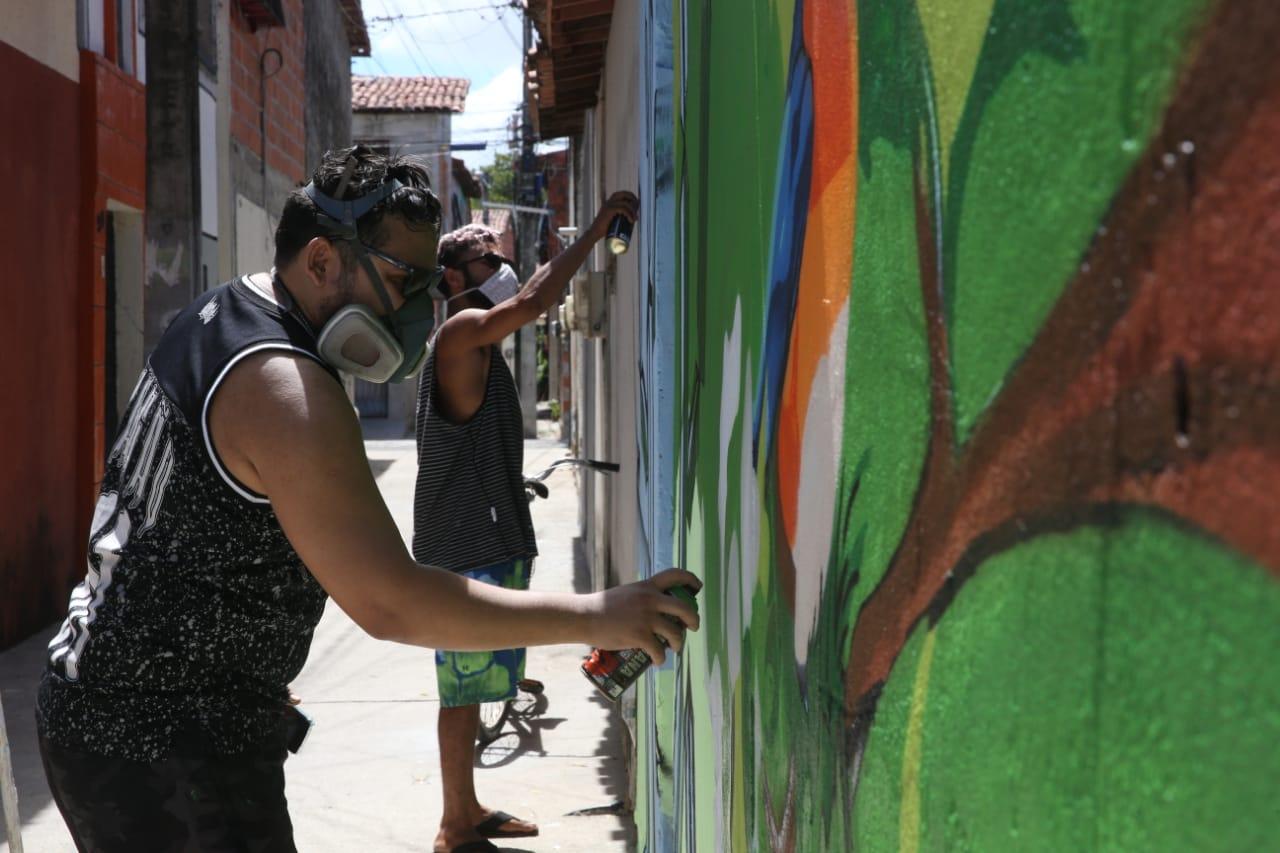Ação pelo Dia da Favela no Barroso, em Fortaleza