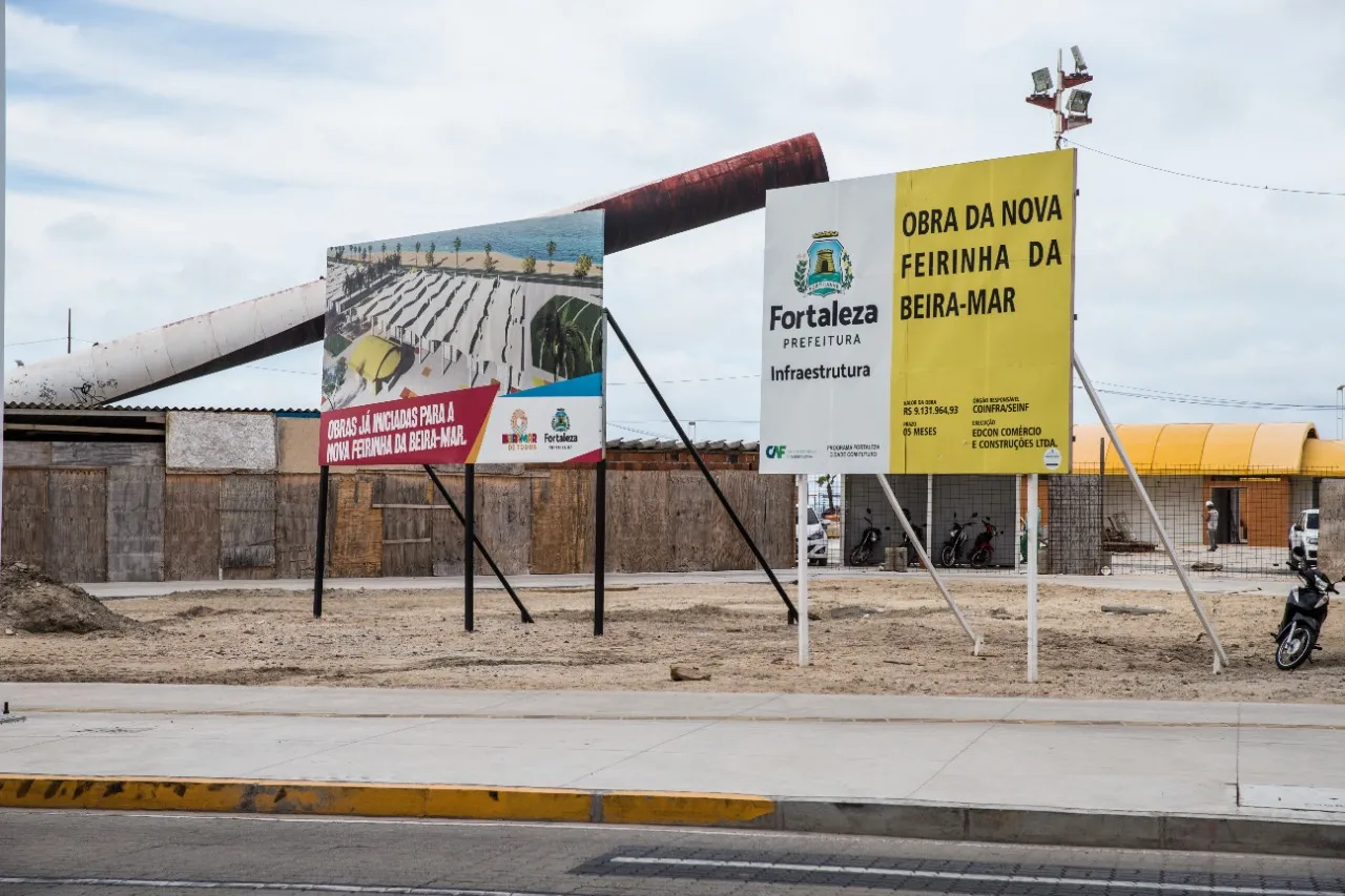 Construção da nova feirinha da Beira-Mar, que prevê 707 boxes comerciais.