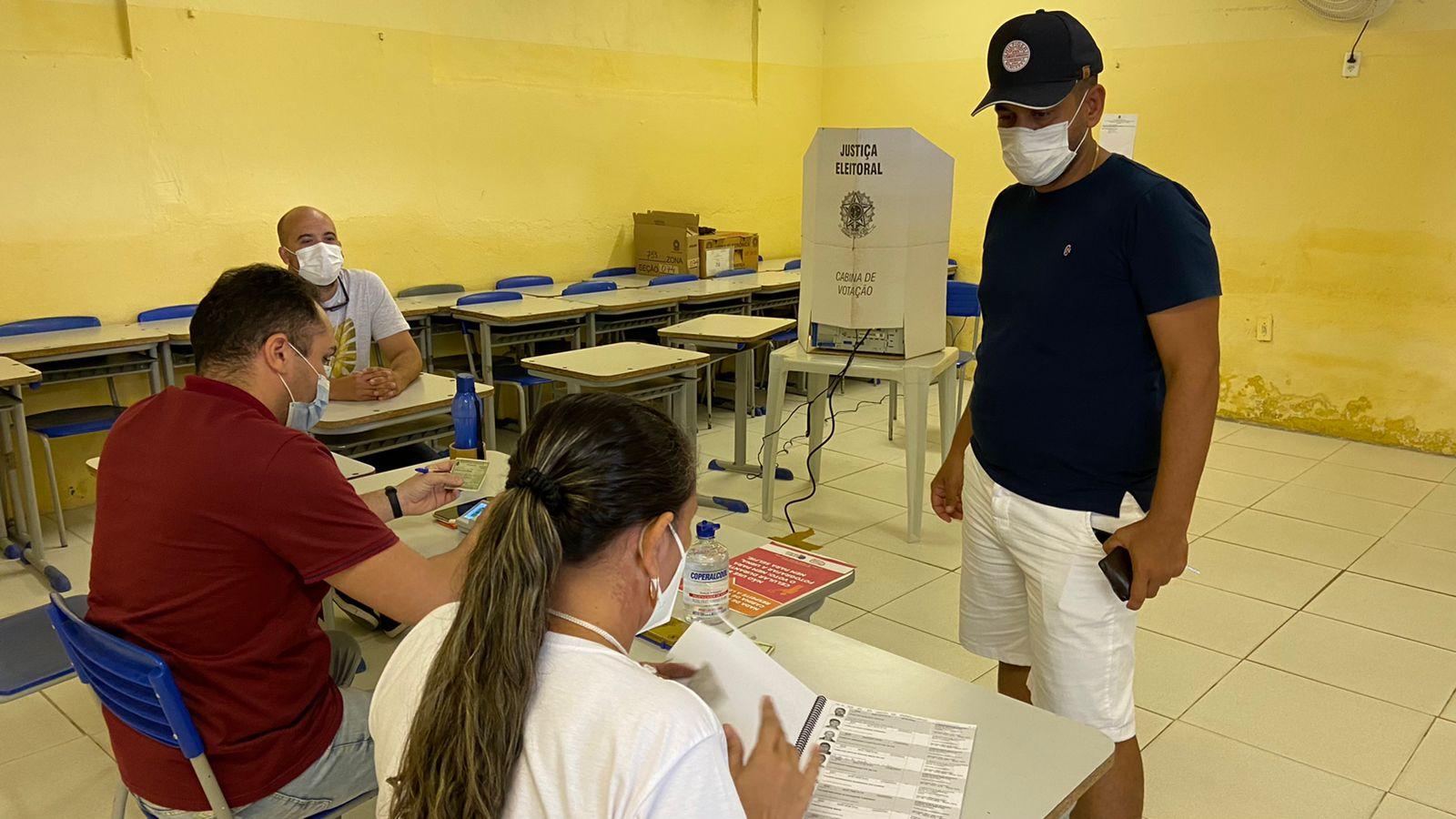 Dia de votação em eleição suplementar de Jaguaruana
