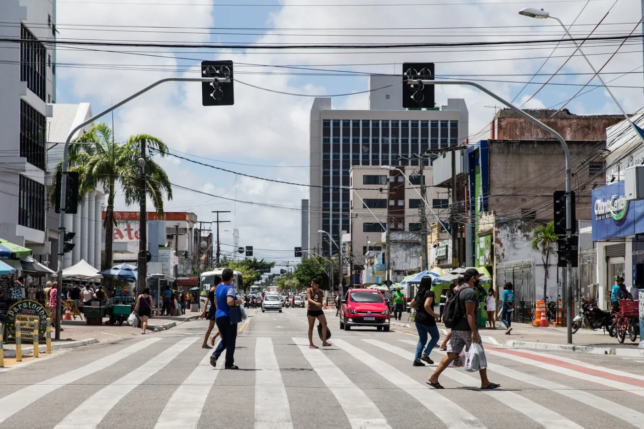 Centro da cidade recebe intervenções para facilitar deslocamento e dar mais segurança