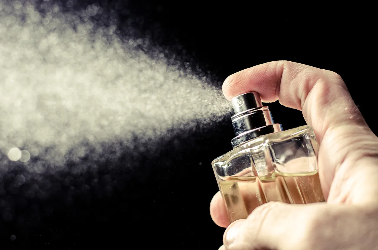Perfumaria conta com promoções em diferentes fragrâncias
