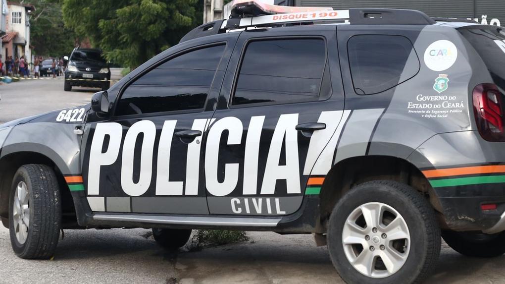 Viatura da Polícia Civil do Ceará na rua