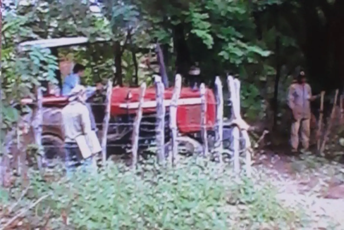 Foto feita por um dos moradores em 2012, quando eles descobriram que a comunidade estava na rota do CAC