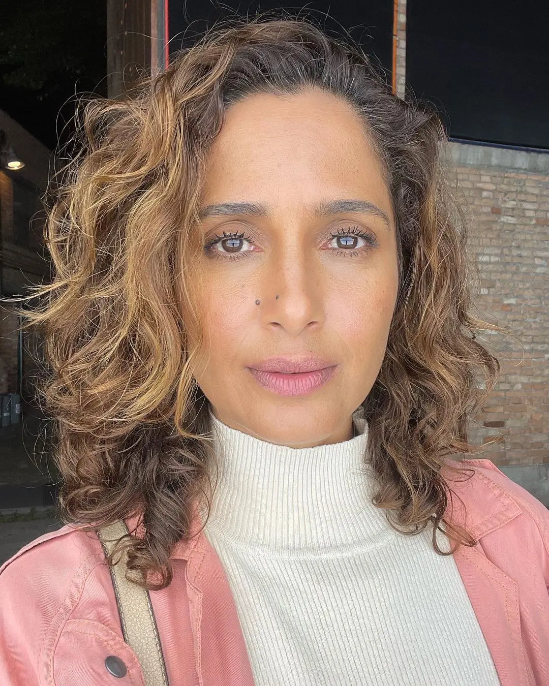 Imagem da notícia: Camila Pitanga anuncia que deixará a Globo após 25 anos na emissora