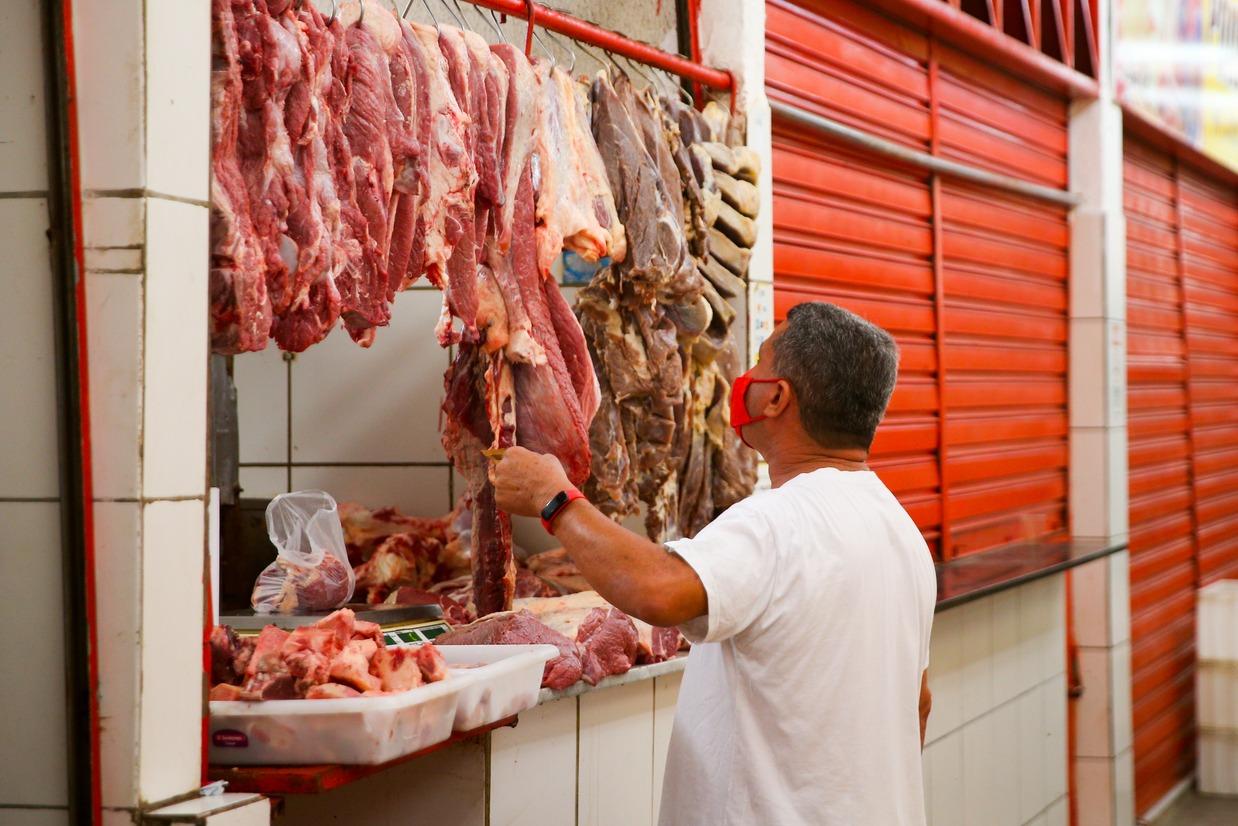 Mercado da miséria: frigoríficos vendem ossos de primeira e de segunda na  periferia de Fortaleza - Negócios - Diário do Nordeste