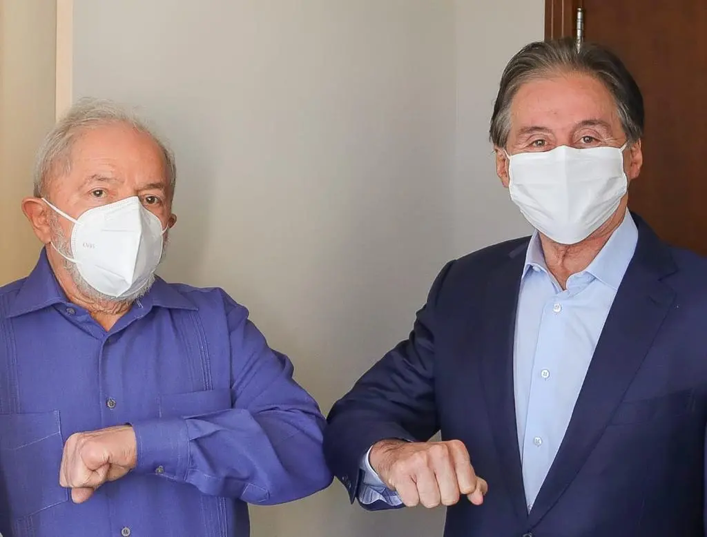 Eunício tem tido reuniões frequentes com o ex-presidente Lula