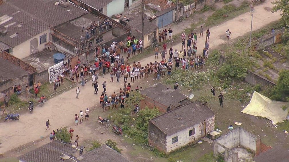 Vista área do Complexo do Salgueiro, onde tiroteio deixou pelo menos oito mortos