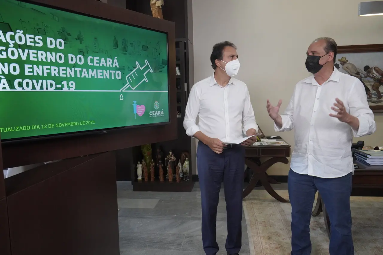 Camilo Santana falou sobre exigência de passaporte da vacina em live