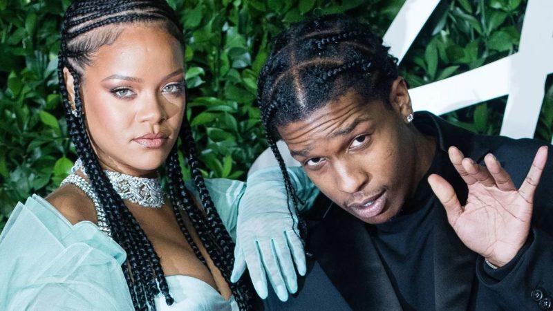 A imagem mostra o casal Rihanna e A$AP Rocky.