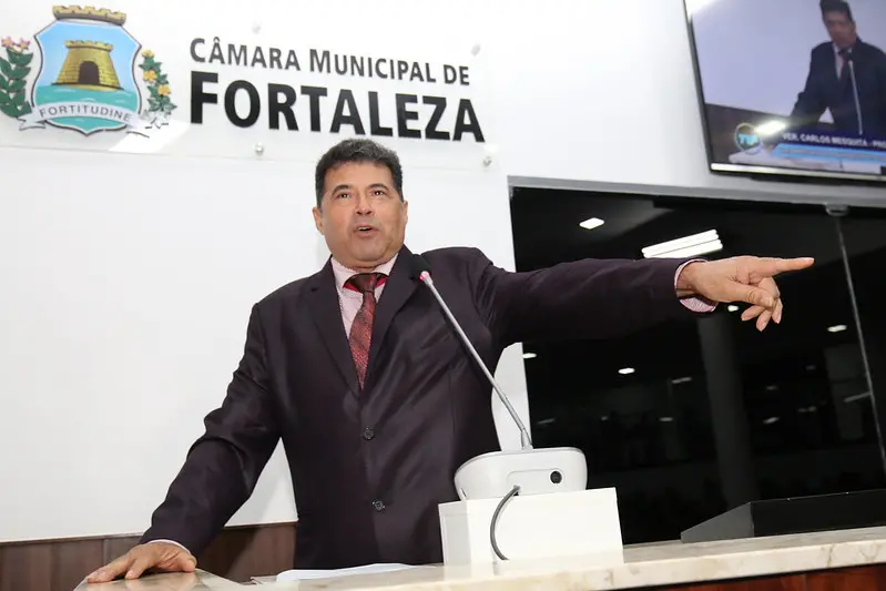 Carlos Mesquita também já foi detido durante as eleições