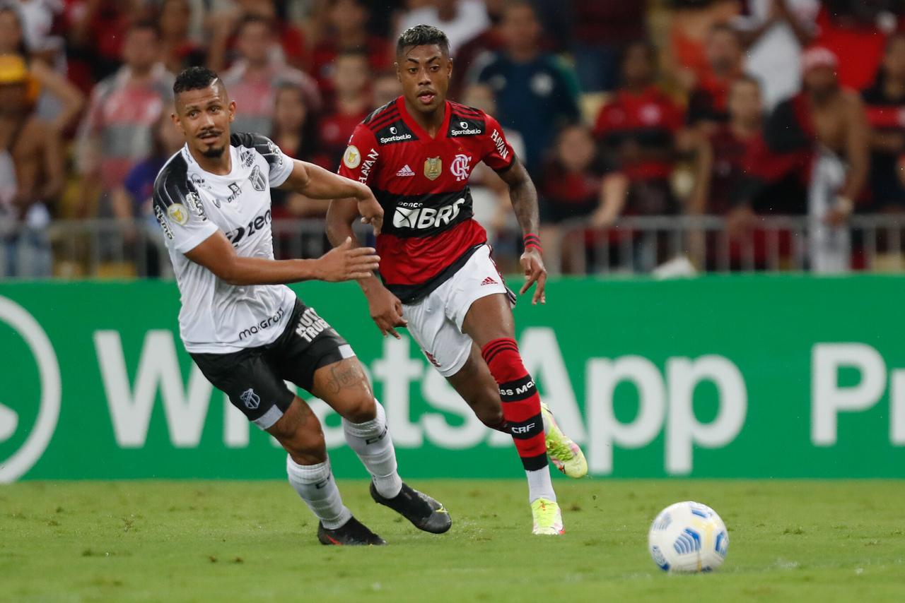 Acompanhe os principais lances do jogo Flamengo 2x1 Campinense