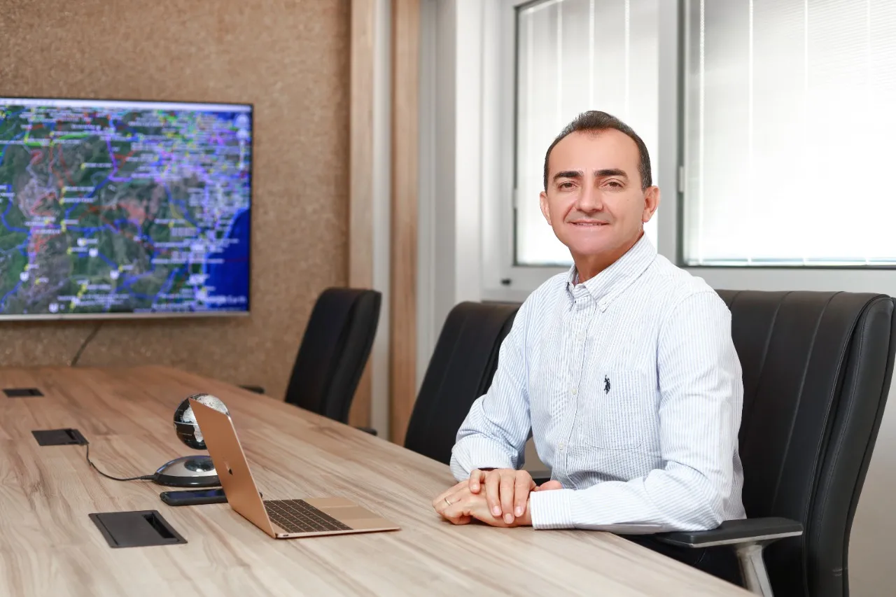 Roberto prevê a contratação de mais 3 mil funcionários nos próximos cinco anos.
