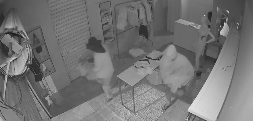 Furto a loja de roupas em Ubajara, no interior do Ceará