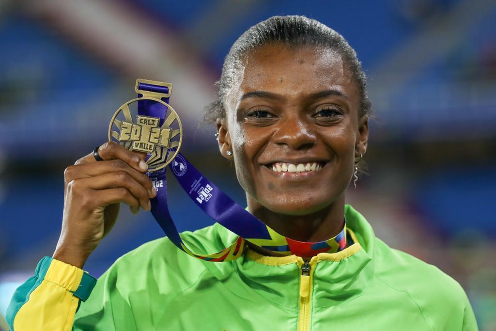 Chayenne da Silva conquistou o ouro nos 400m com barreiras e a vaga para Santiago 2023