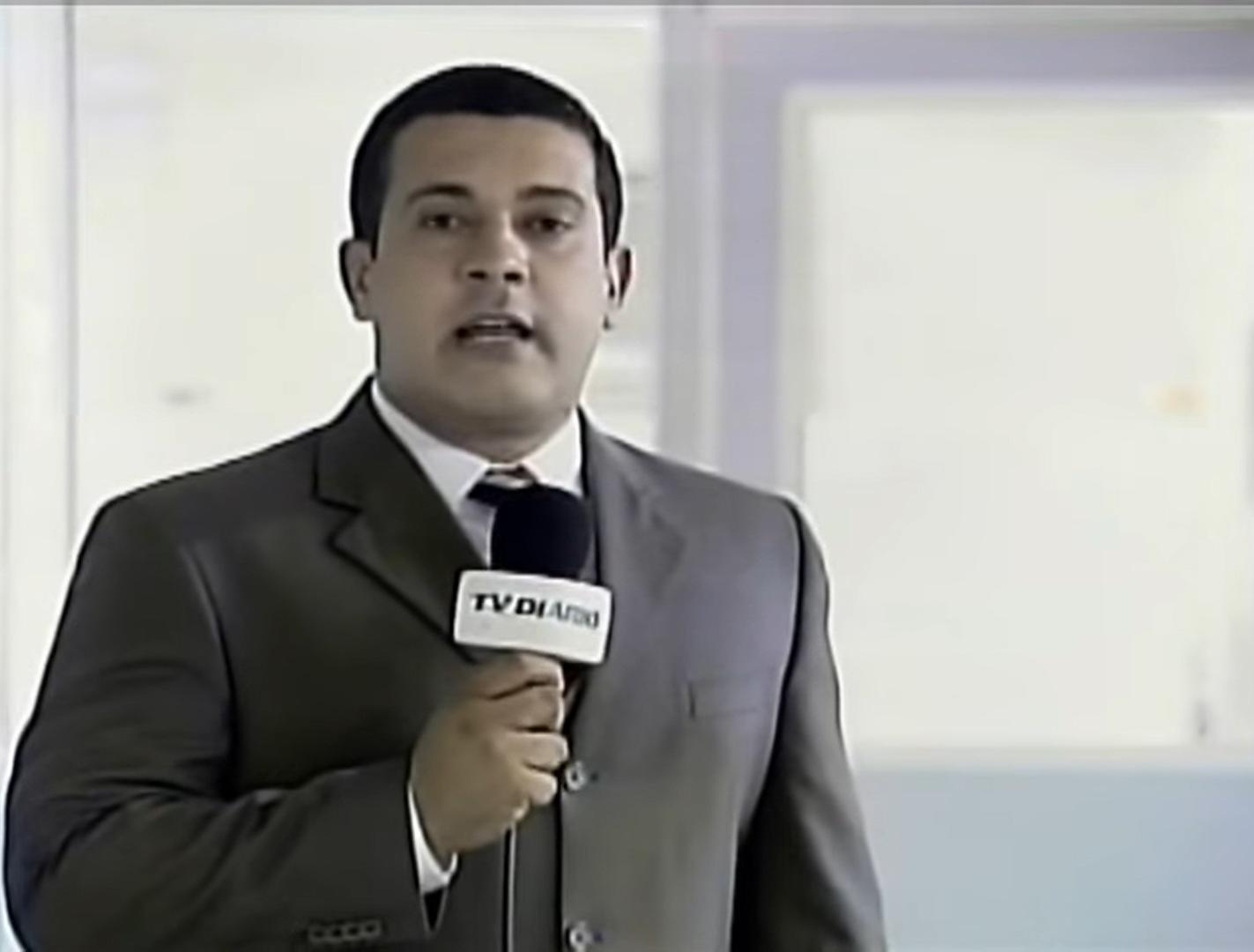 Mário Costa em reportagem na TV Diário