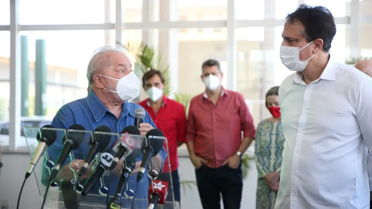 Camilo Santana com Lula