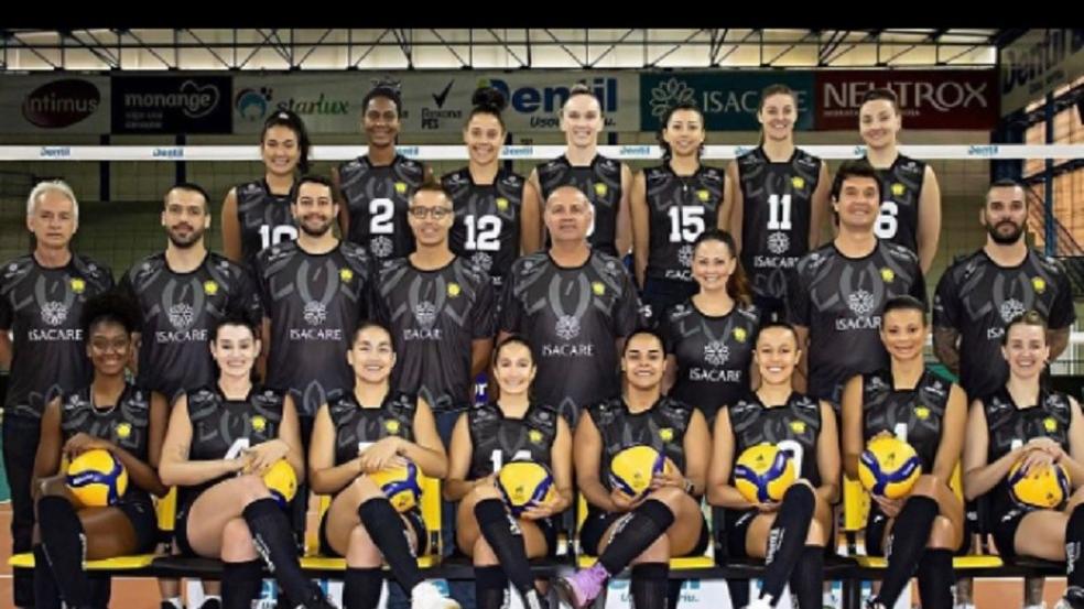 Mundial de Clubes: como o vôlei brasileiro vem decaindo na competição  internacional - Lygia Azevedo - Diário do Nordeste