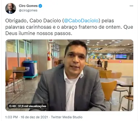Print da publicação de Ciro Gomes